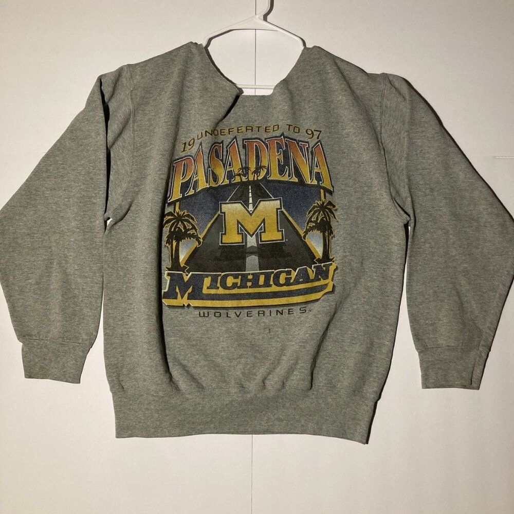 Vintage Michigan Wolverines Pasadena Undefeated Cut Sweater